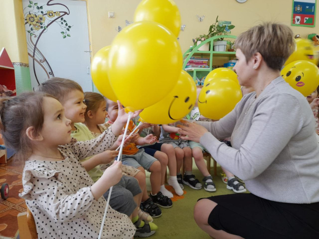 Подрастаю с книжкой Я