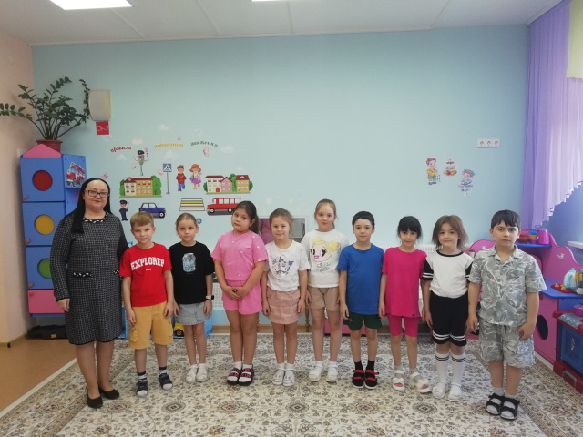 Мягкие лапки, а в лапках царапки