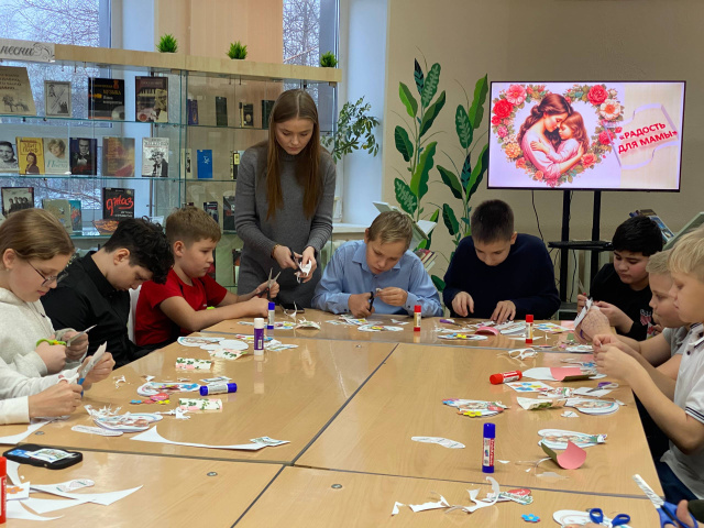 РАДОСТЬ ДЛЯ МАМЫ