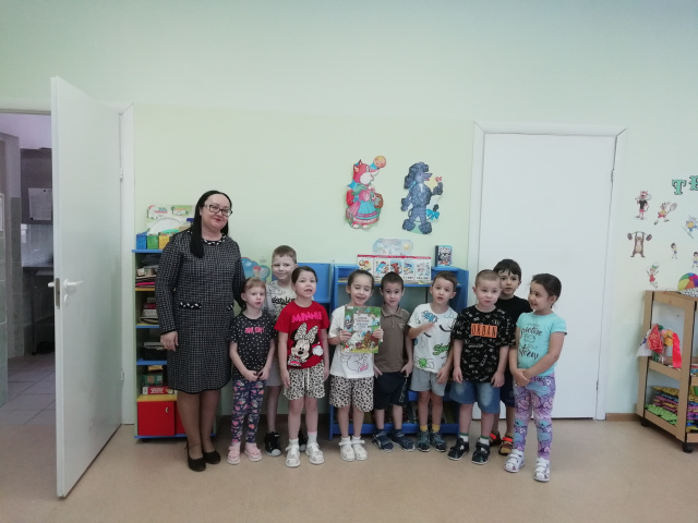 У меня зазвонил телефон… У меня зазвонил телефон…