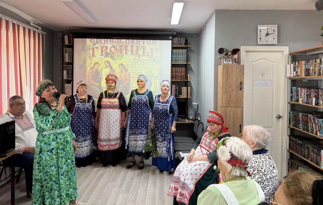 В день Троицы светлой В день Троицы светлой