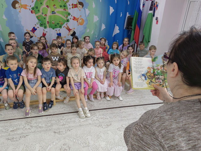 Поэтический час Стихи, рожденные в России