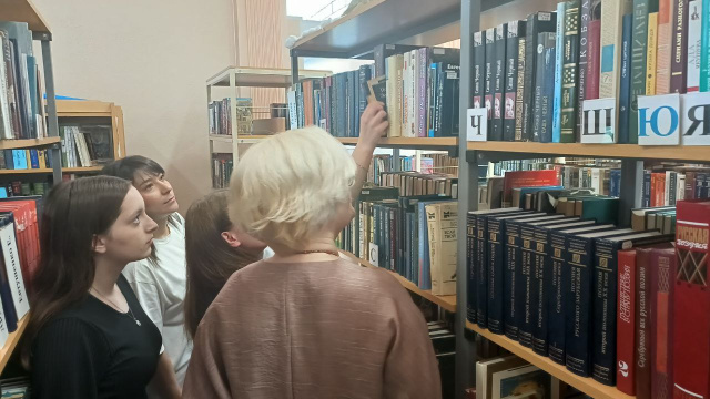 ПРИВЕТ, БИБЛИОТЕКА! (5).jpg