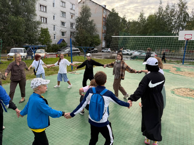 Игра в хороводе