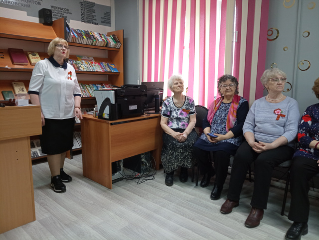 Покрывается сердце инеем…