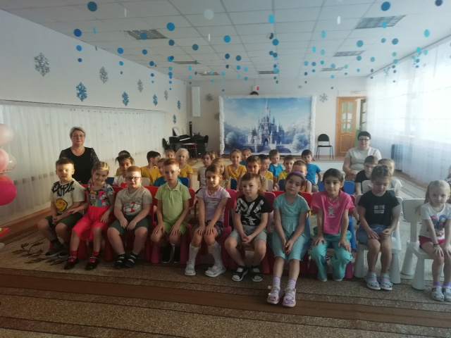 Мероприятие Дама сдавала в багаж…