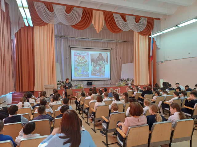 В гостях у любимой писательницы